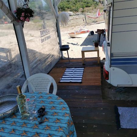Sea Caravan/Camper On The Beach Kiten  Esterno foto
