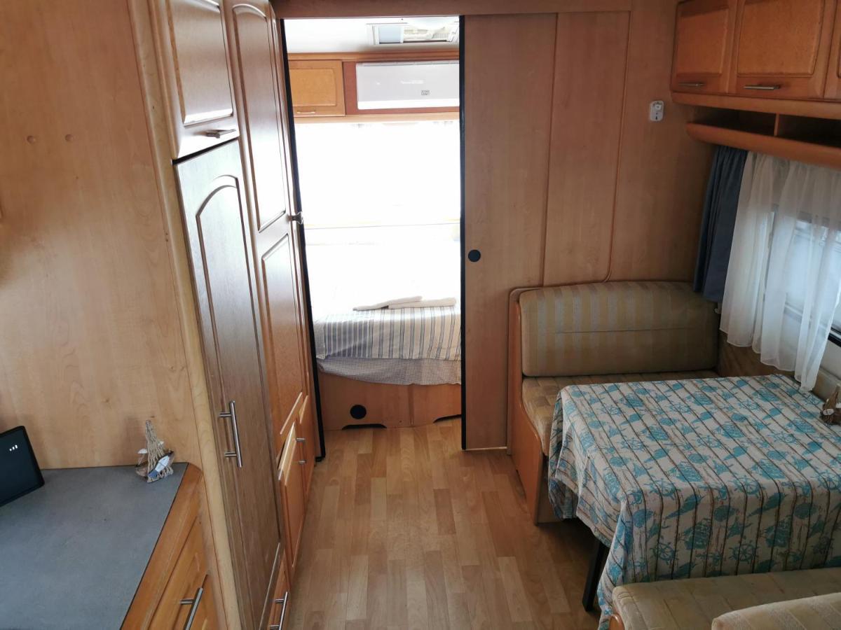 Sea Caravan/Camper On The Beach Kiten  Esterno foto